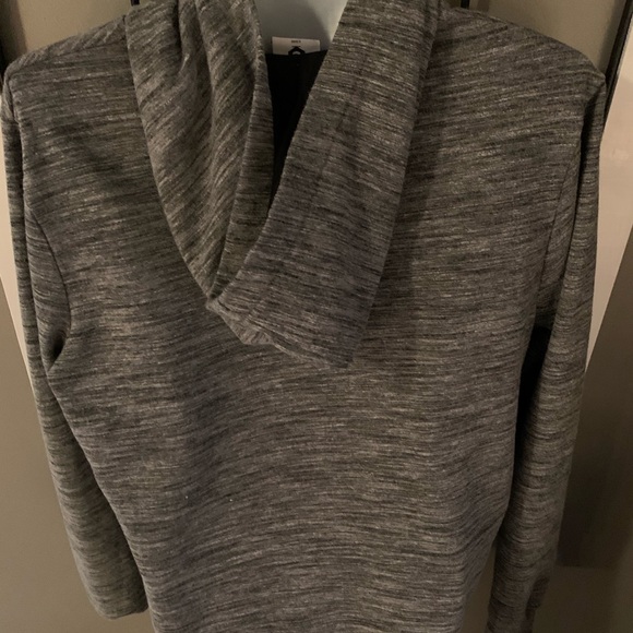 Comfy grey sweatshirt - Picture 2 of 2